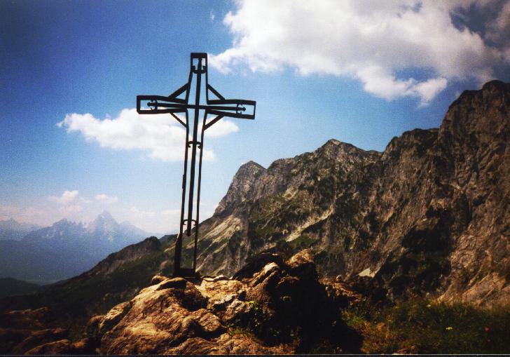 Gipfelkreuz mit Watzmann