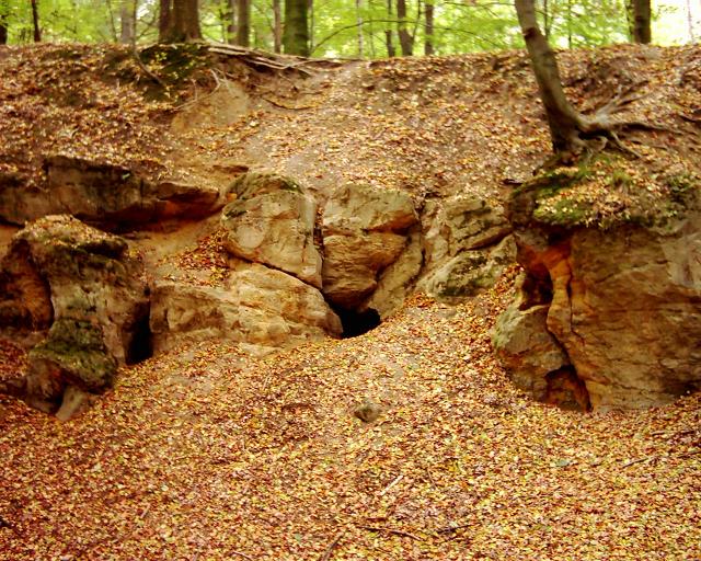 Räuberhöhle bei Marienborn